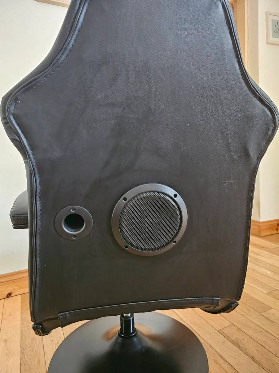 X Rocker Gaming Chair - Image 4