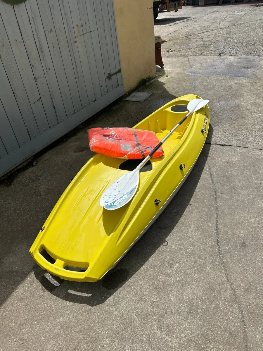 Fishing kayak 9ft - Image 1