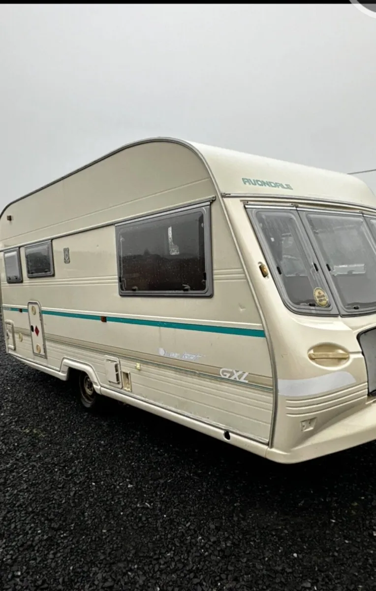 2003 two berth Avondale caravan - Image 3