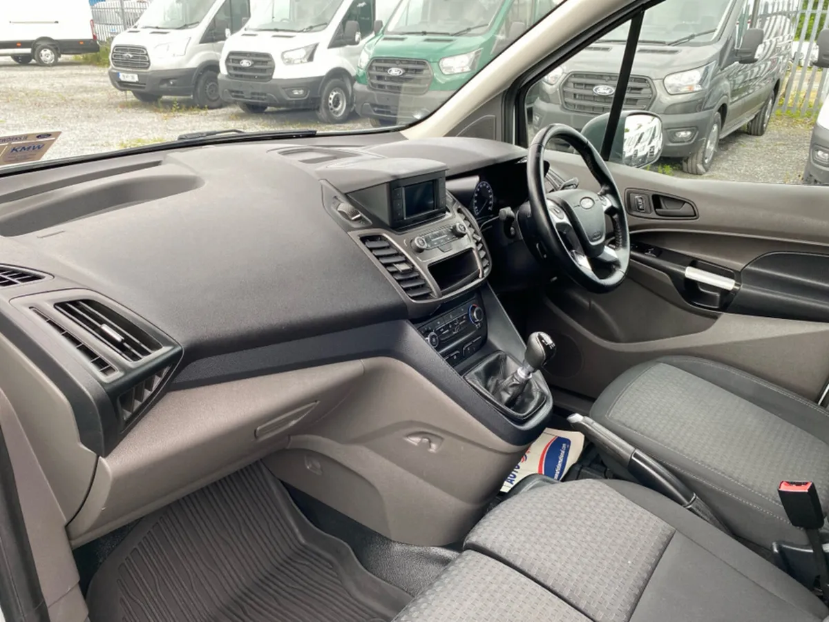 Ford Transit Connect 1.5 TDCI LWB Trend..Alloys..+ - Image 4