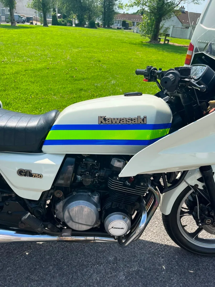 Kawasaki GT750 - Image 4