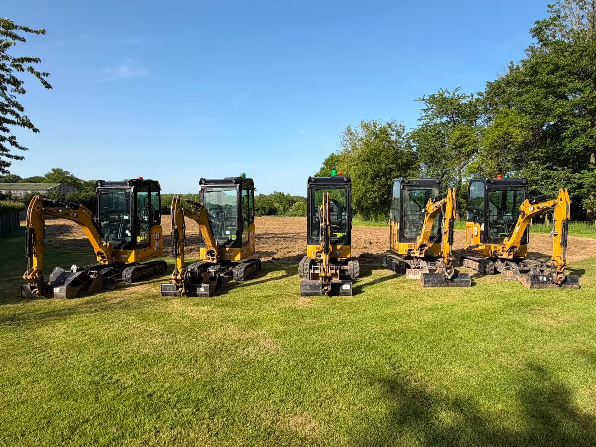 Caterpillar 301.6 Mini Excavators (CAT) - Image 3