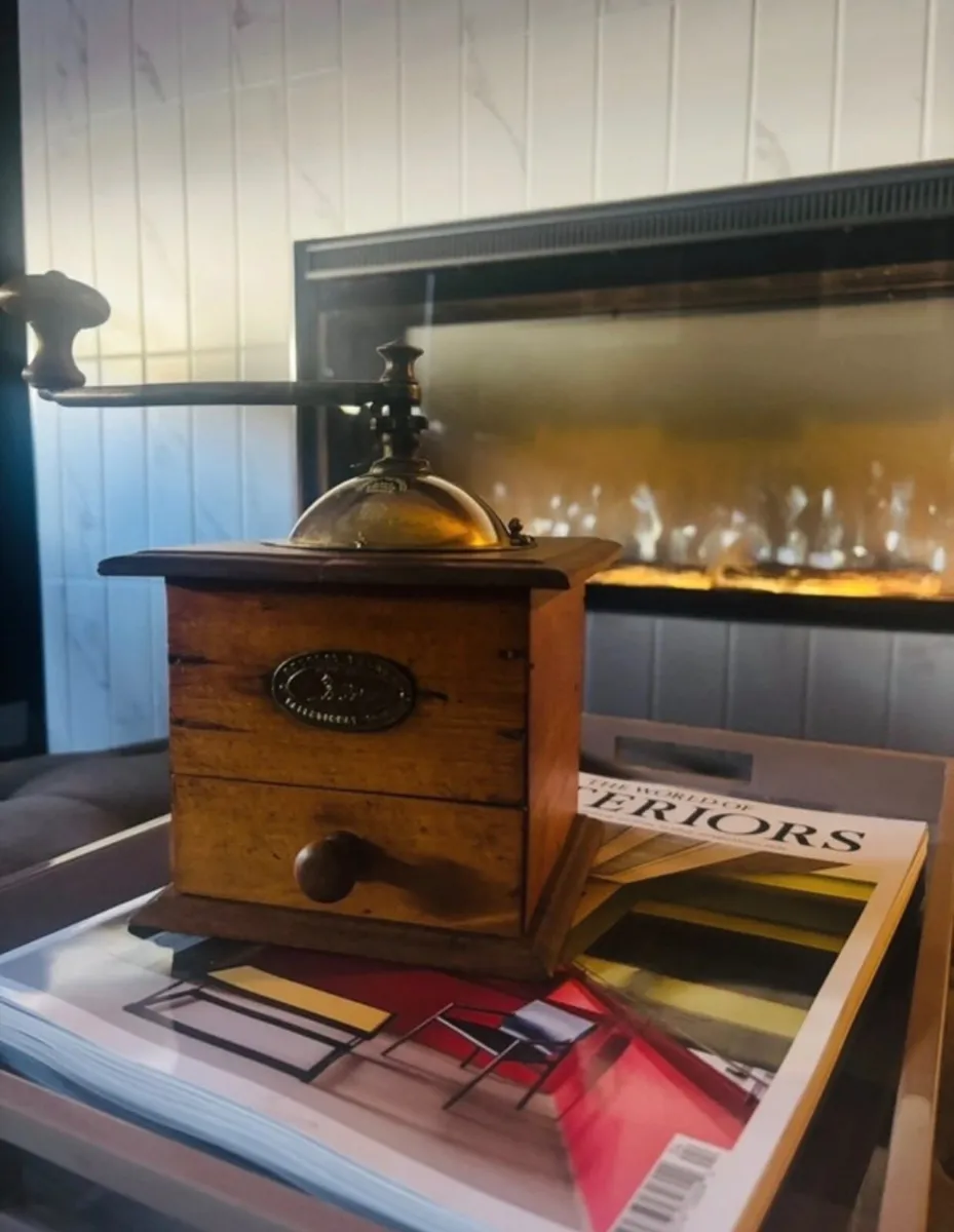 Coffee grinder vintage - Image 1