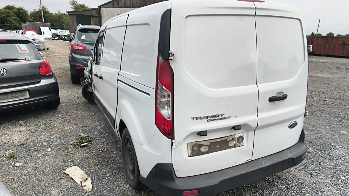 2017 Ford transit connect, , 1.5 D FOR BREAKING! - Image 2