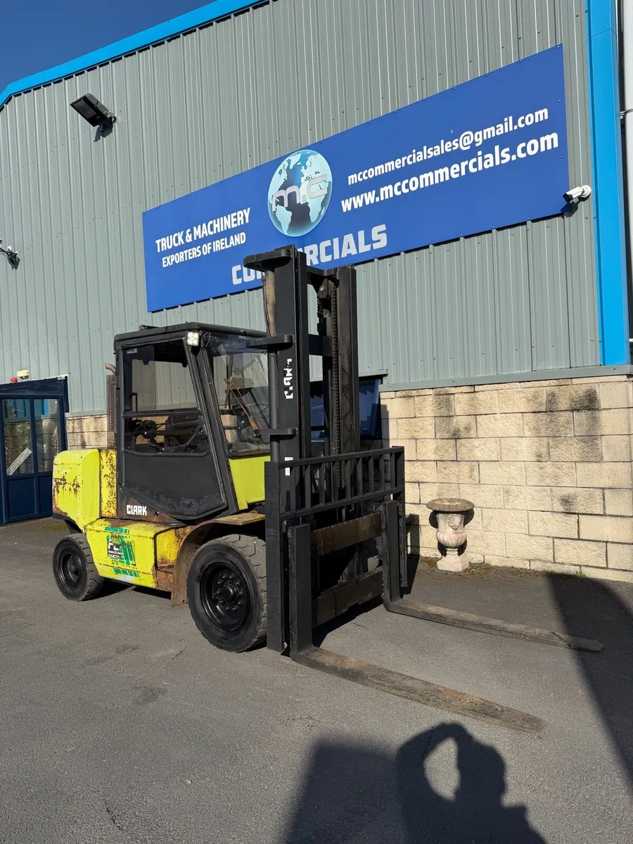 5ton diesel Clarke forklift - Image 1