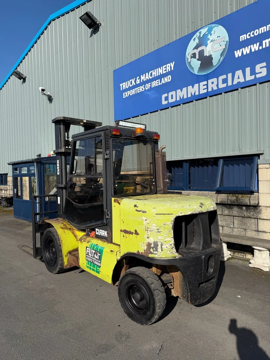 5ton diesel Clarke forklift - Image 4
