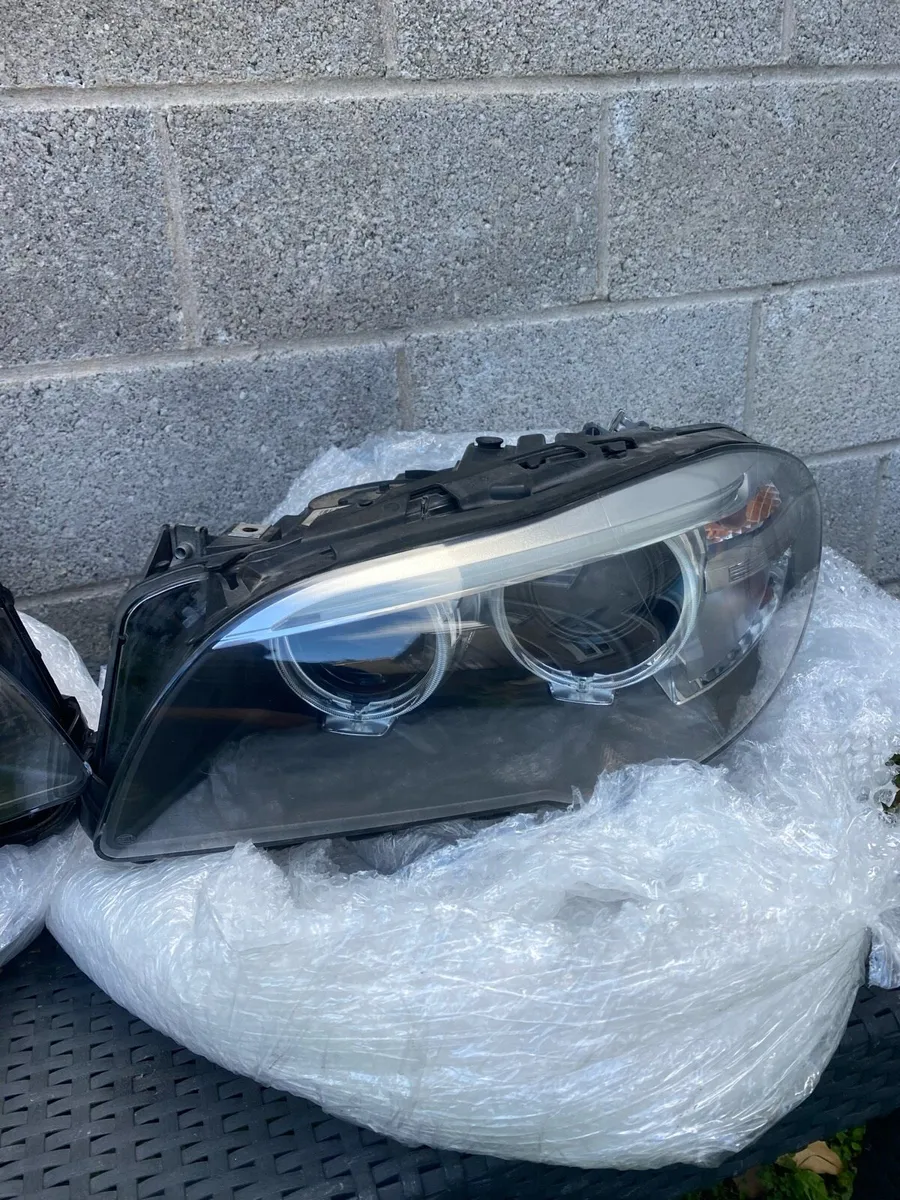 BMW f10-f11 headlights - Image 2