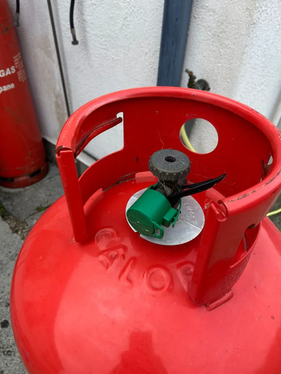 Gas bottle - Image 1