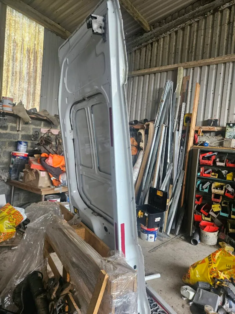 Ford transit rear door H3 2014 to 2026 - Image 3