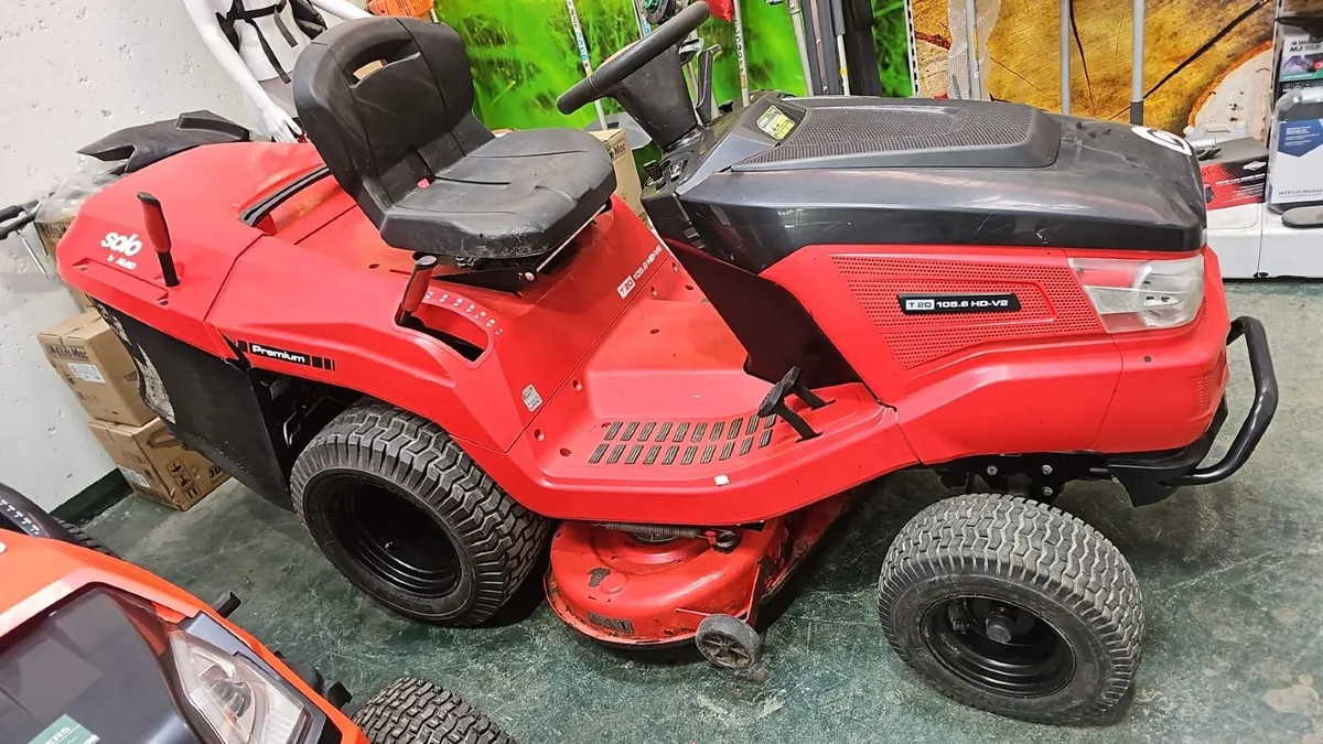 Ride on lawnmower - Image 3