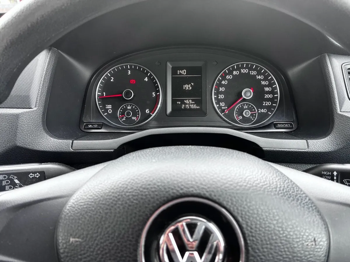 Volkswagen Caddy 2.0 TDI - Image 2