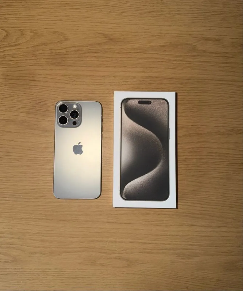 iPhone 15 Pro Max, Natural Titanium 256gb - Image 2