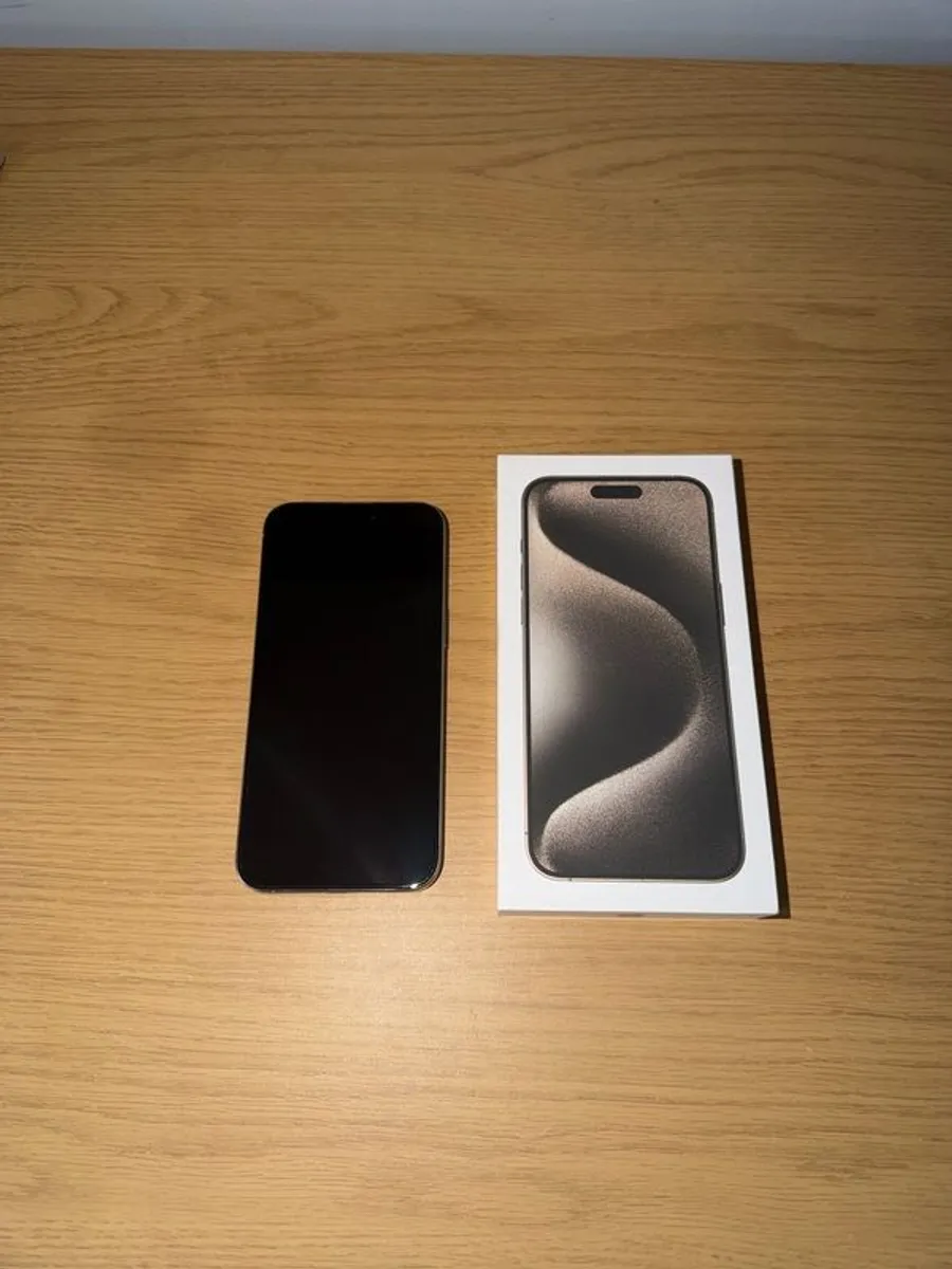 iPhone 15 Pro Max, Natural Titanium 256gb - Image 3