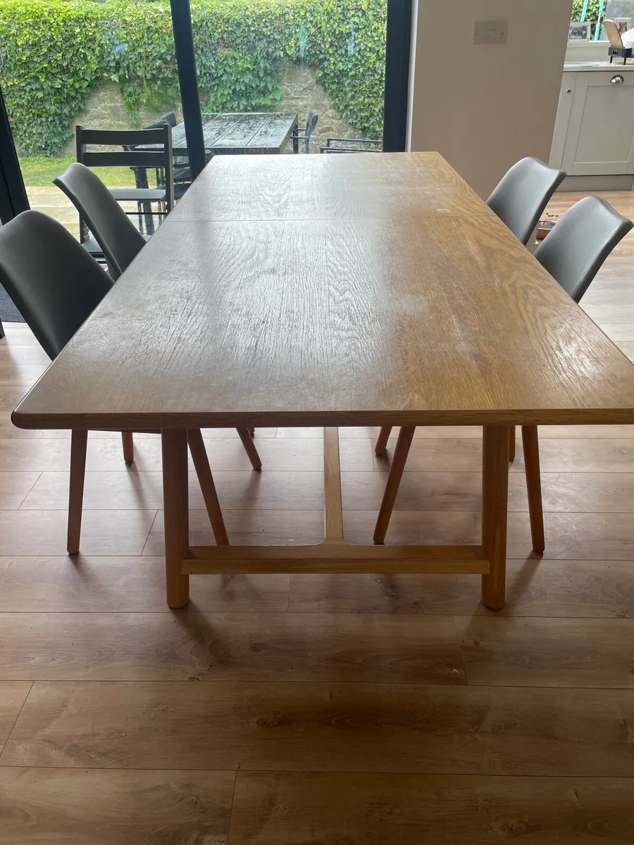 Solid oak table - Image 3