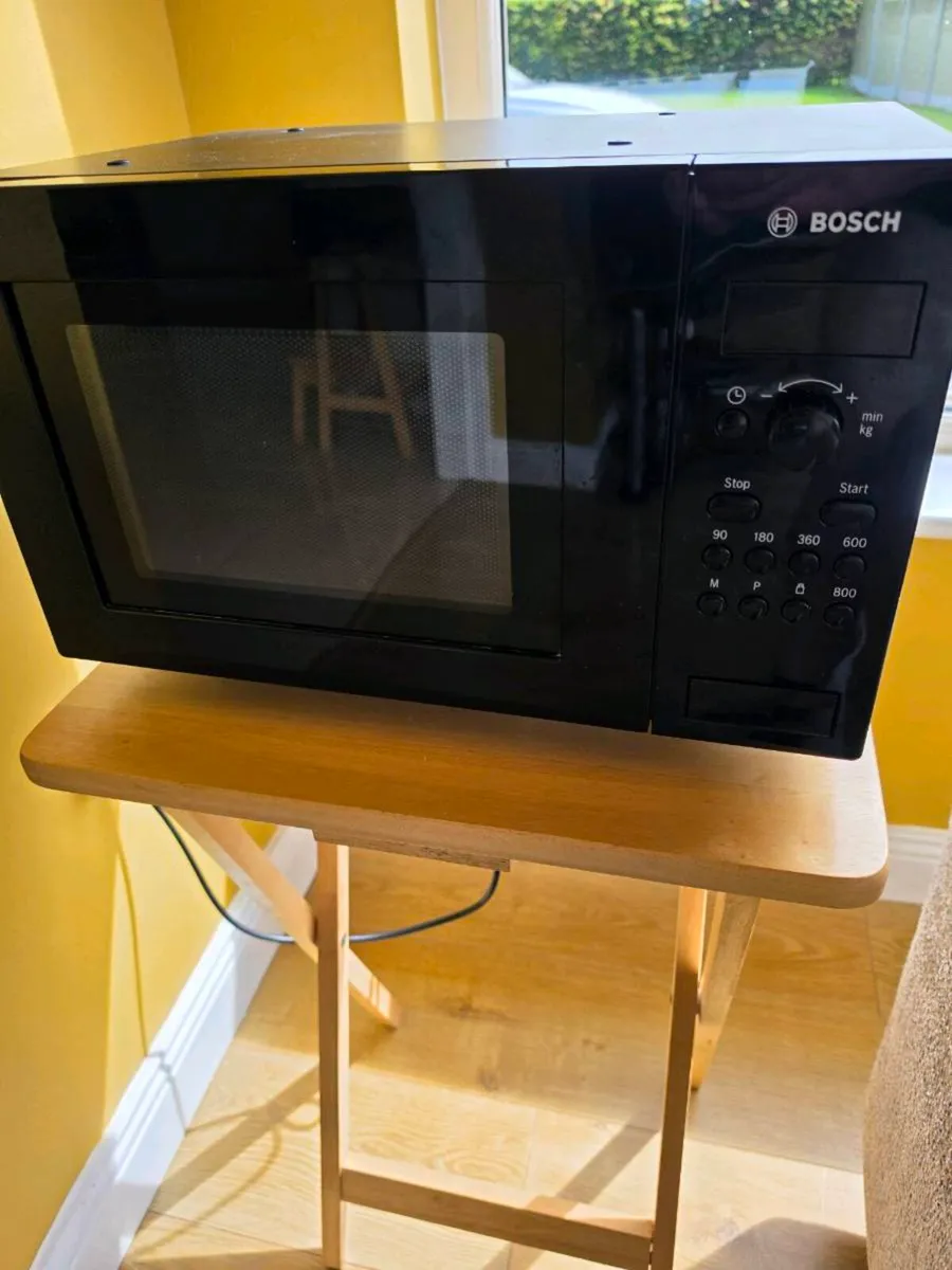Microwave - Image 1