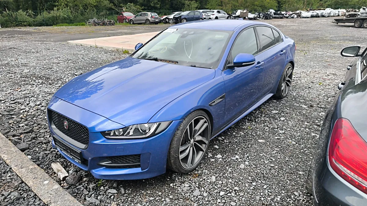 2017 JAGUAR XE 2.0 DIESEL FOR BREAKING! - Image 1
