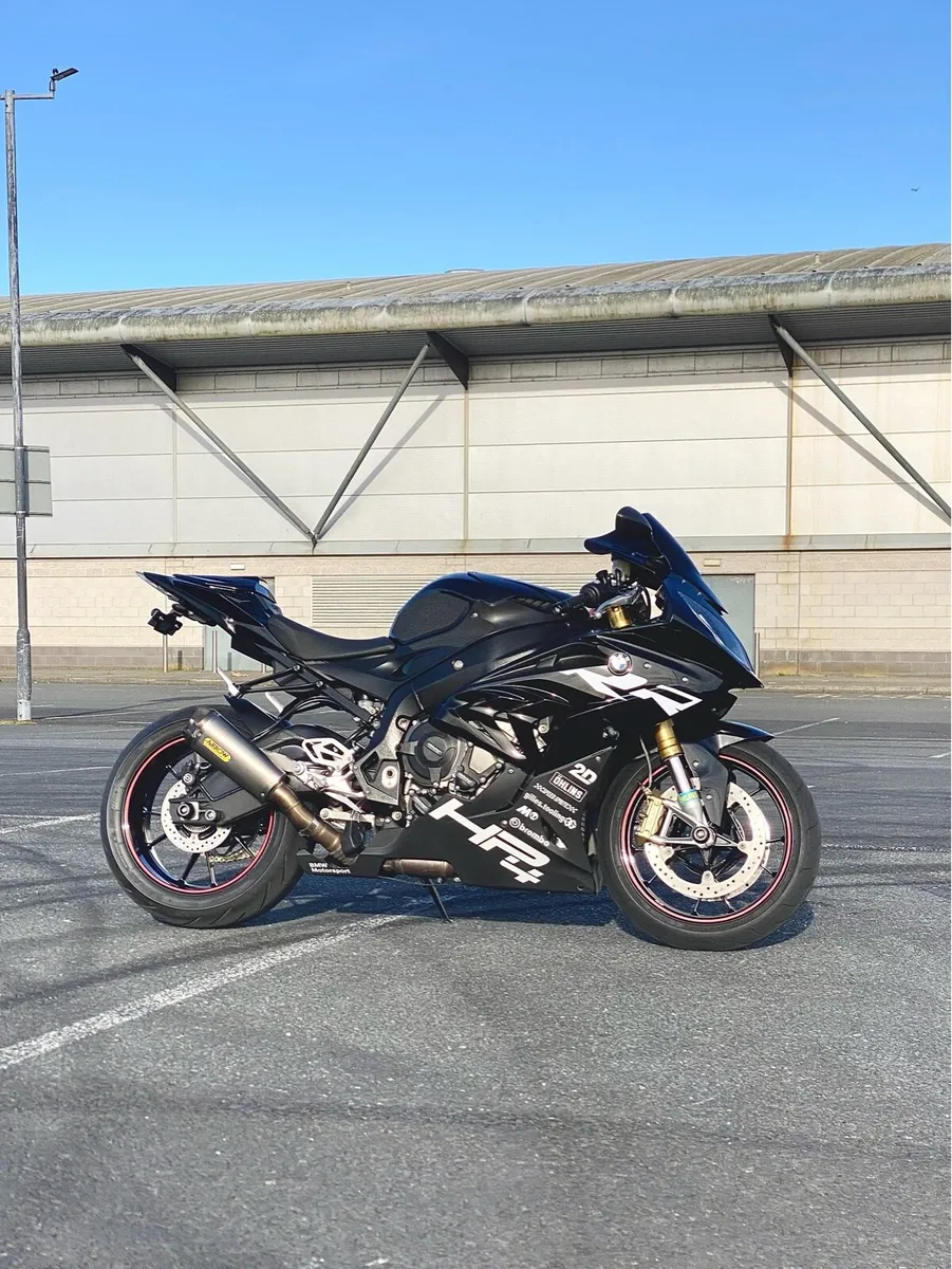 BMW S1000RR 2015 17k.km - Image 1