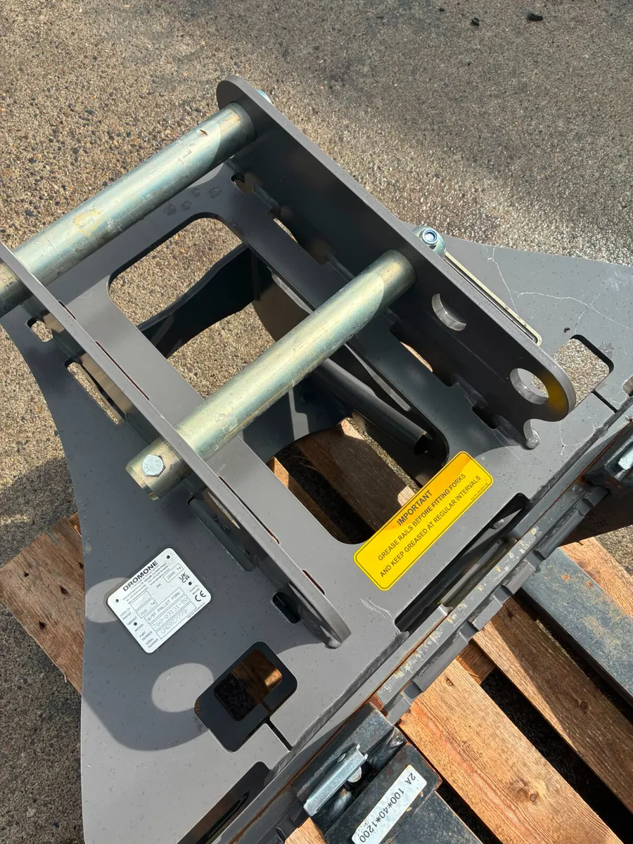 Dromone Pallet Forks - Dual Pins - Image 4