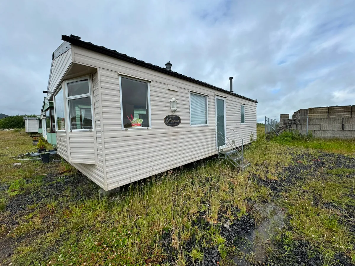 2009 Willerby Richmond – 30ft x 12ft – 2 Bedroom - Image 2
