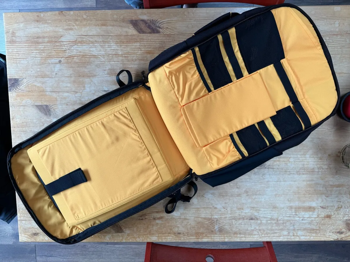 "Minimul" 38L Tech Travel Backpack - Image 4
