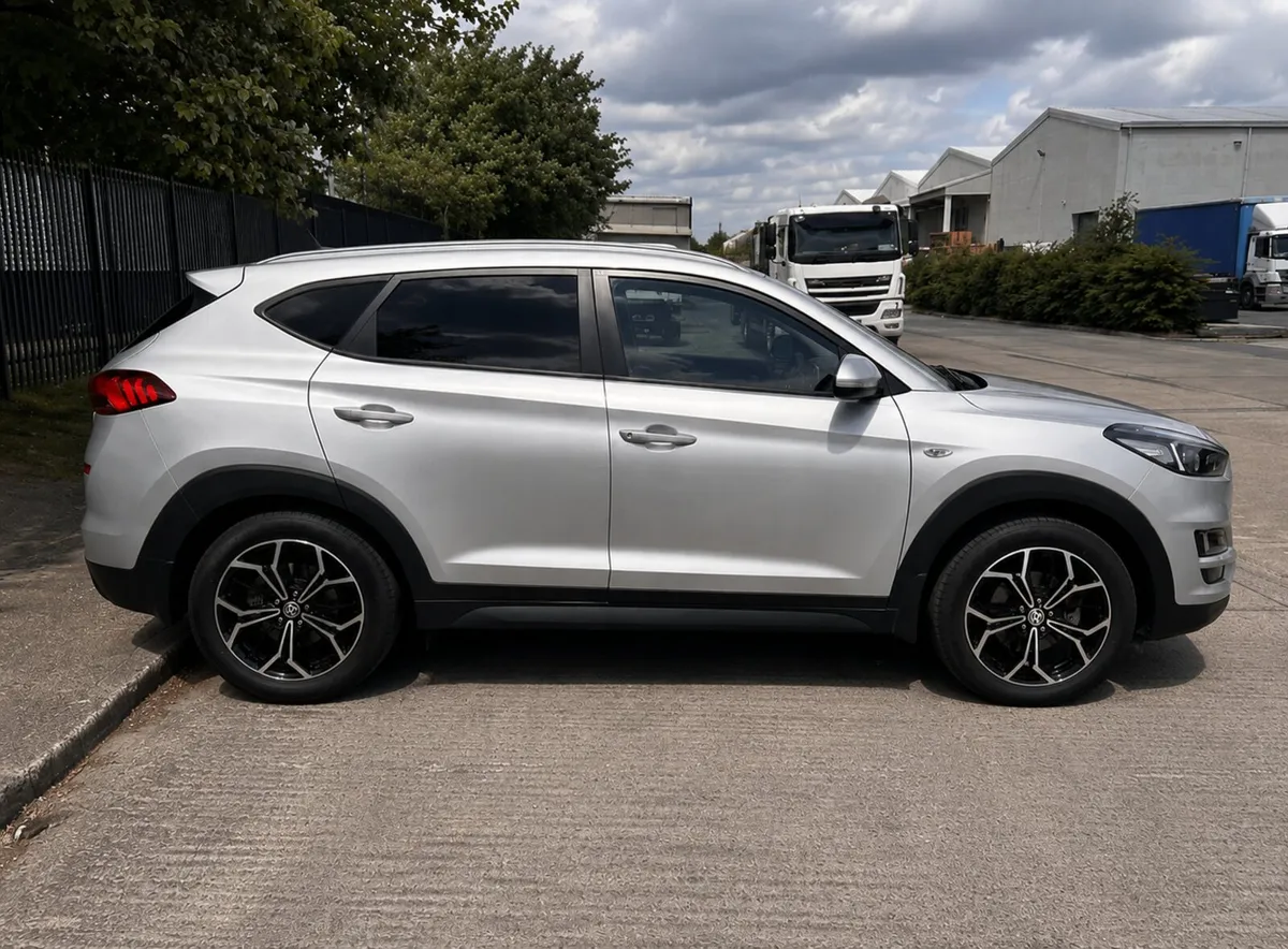2020 Hyundai Tucson LOW KLMs - Image 4