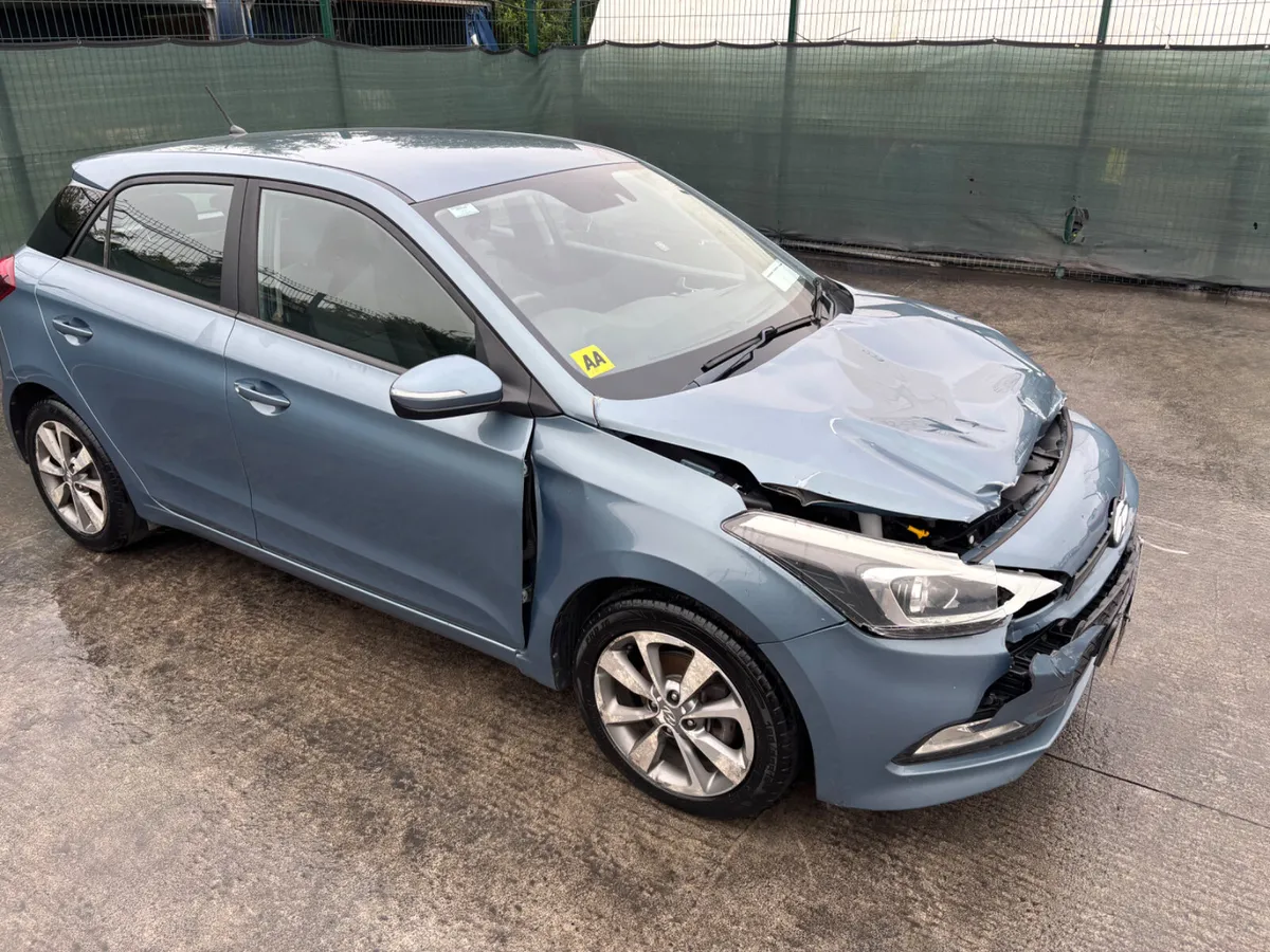 172 Hyundai i20  Active Deluxe  1.3 Petrol - Image 1