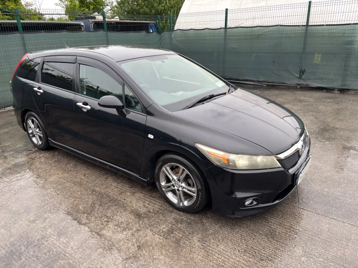 2009 Honda Stream 7 seater Automatic - Image 2