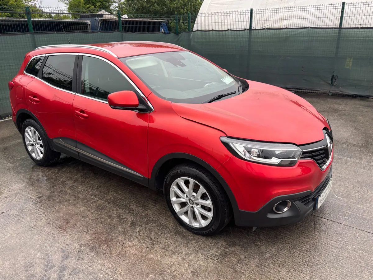 2017 Renault Kadjar  Dynamic 1.5 Diesel  Manual - Image 1