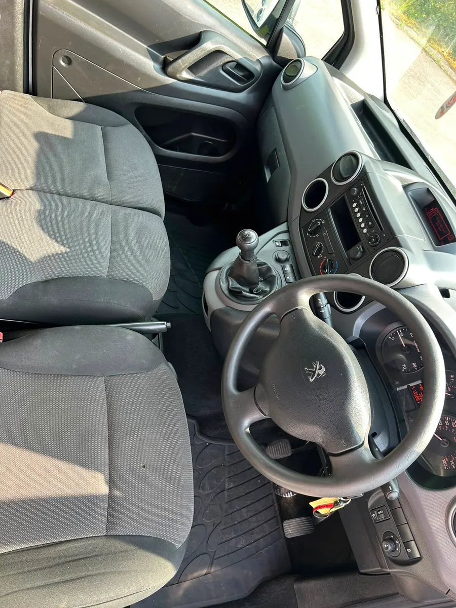 Peugeot partner - Image 4