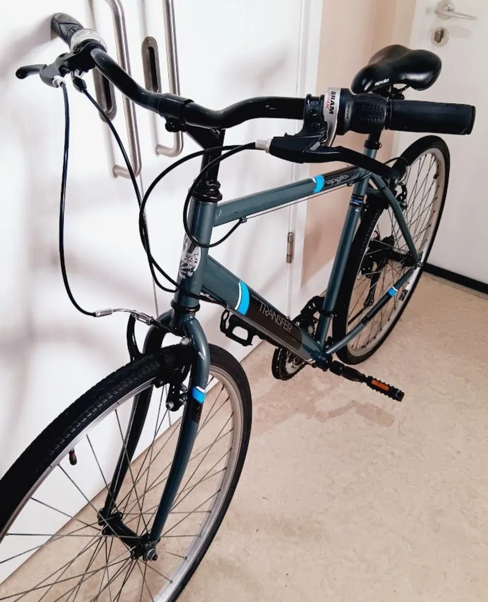 Large apollo road bike all working - Image 2