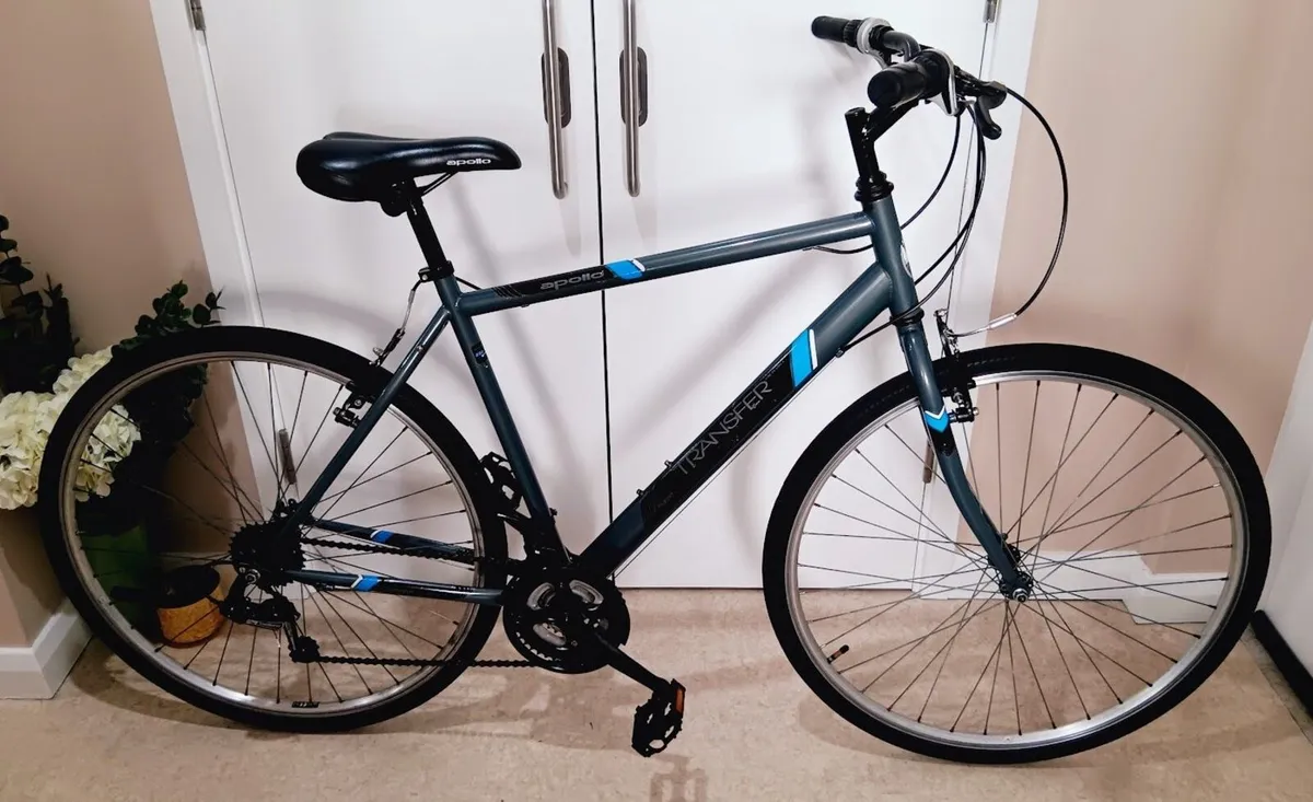 Large apollo road bike all working - Image 3