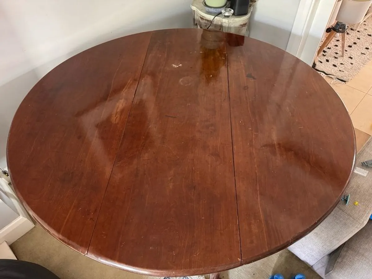 kitchen Table - Image 1