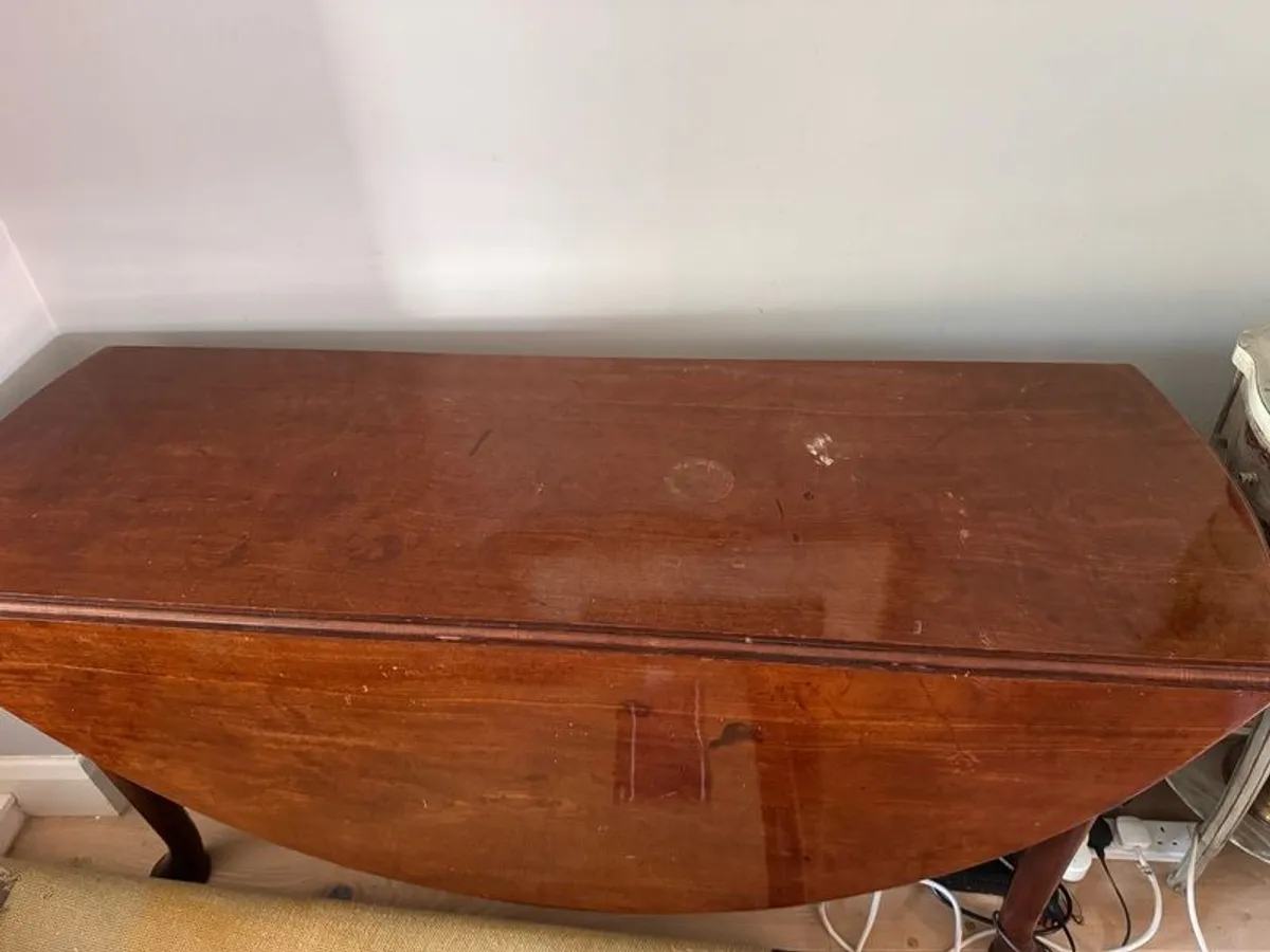 kitchen Table - Image 2
