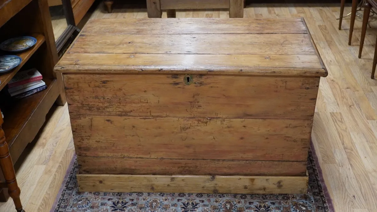 Victorian Pine Blanket Chest - Image 2