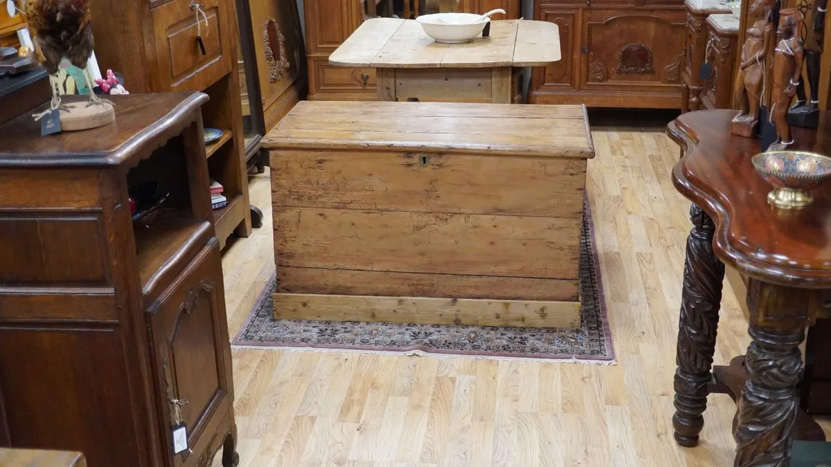 Victorian Pine Blanket Chest - Image 1