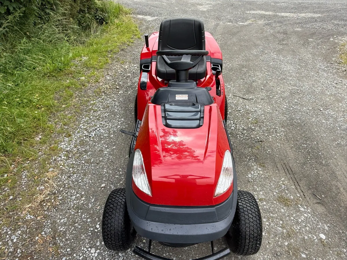 Castle garden ride on mower - Image 3