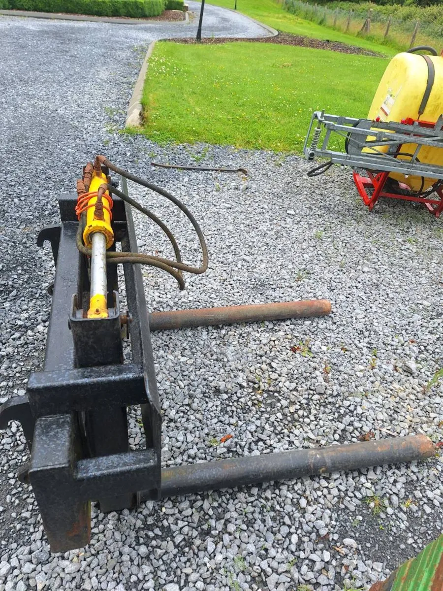 Hydraulic Bale Handler - Image 4
