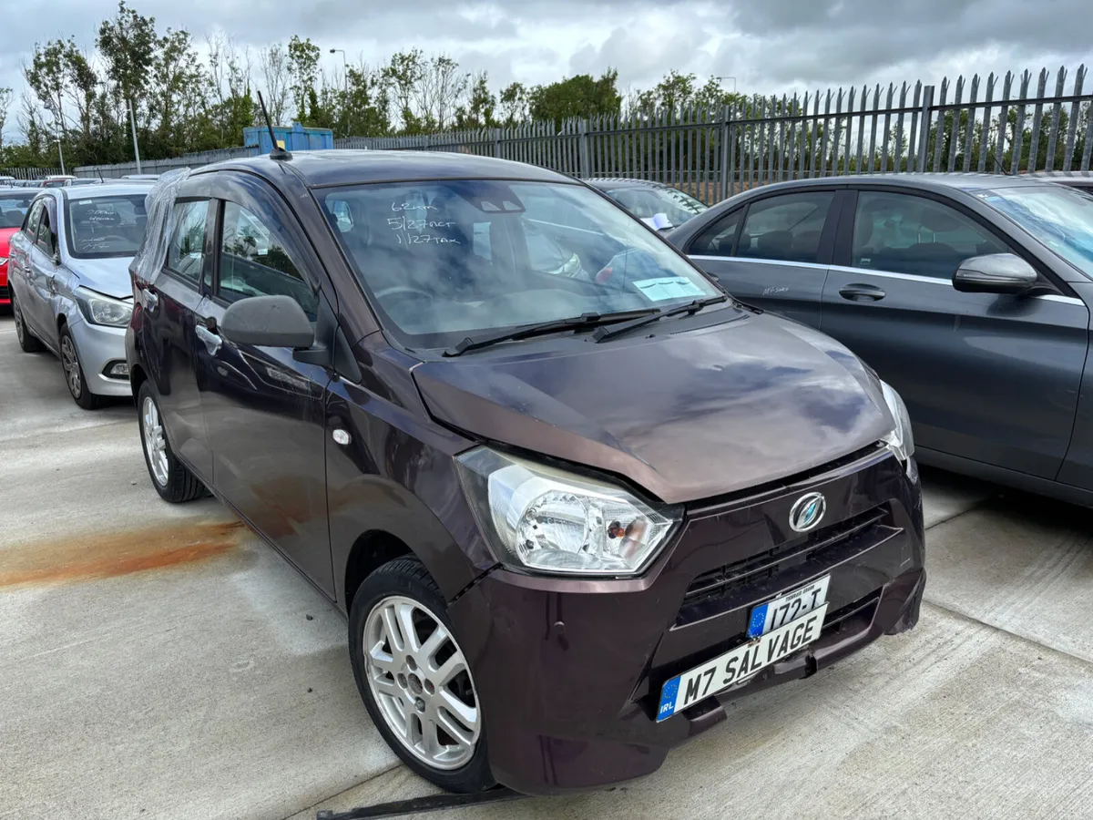 17 Mira 650cc Petrol 60km Drives - Image 2