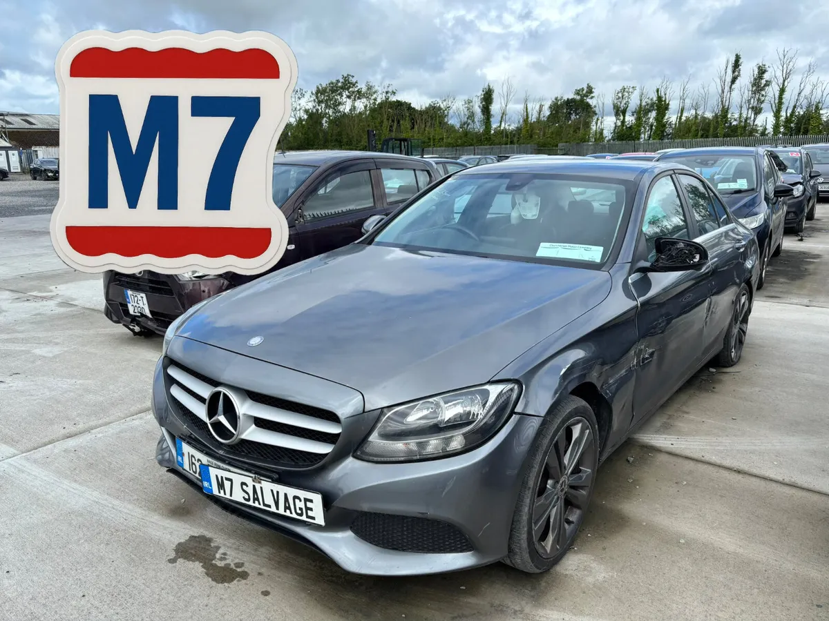 16 Merc C200d 1.5 Auto 230km Starting - Image 1