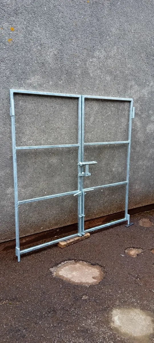 Gate Frames - Image 1