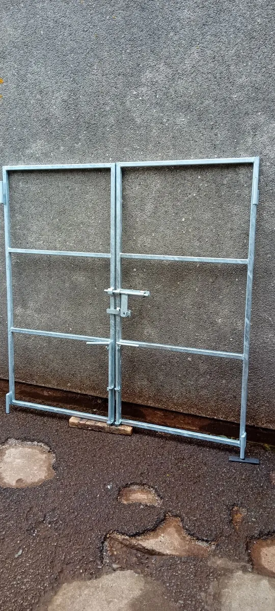 Gate Frames - Image 2