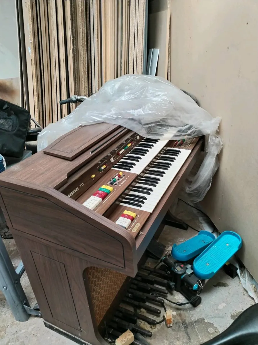 Electric organ - Image 3