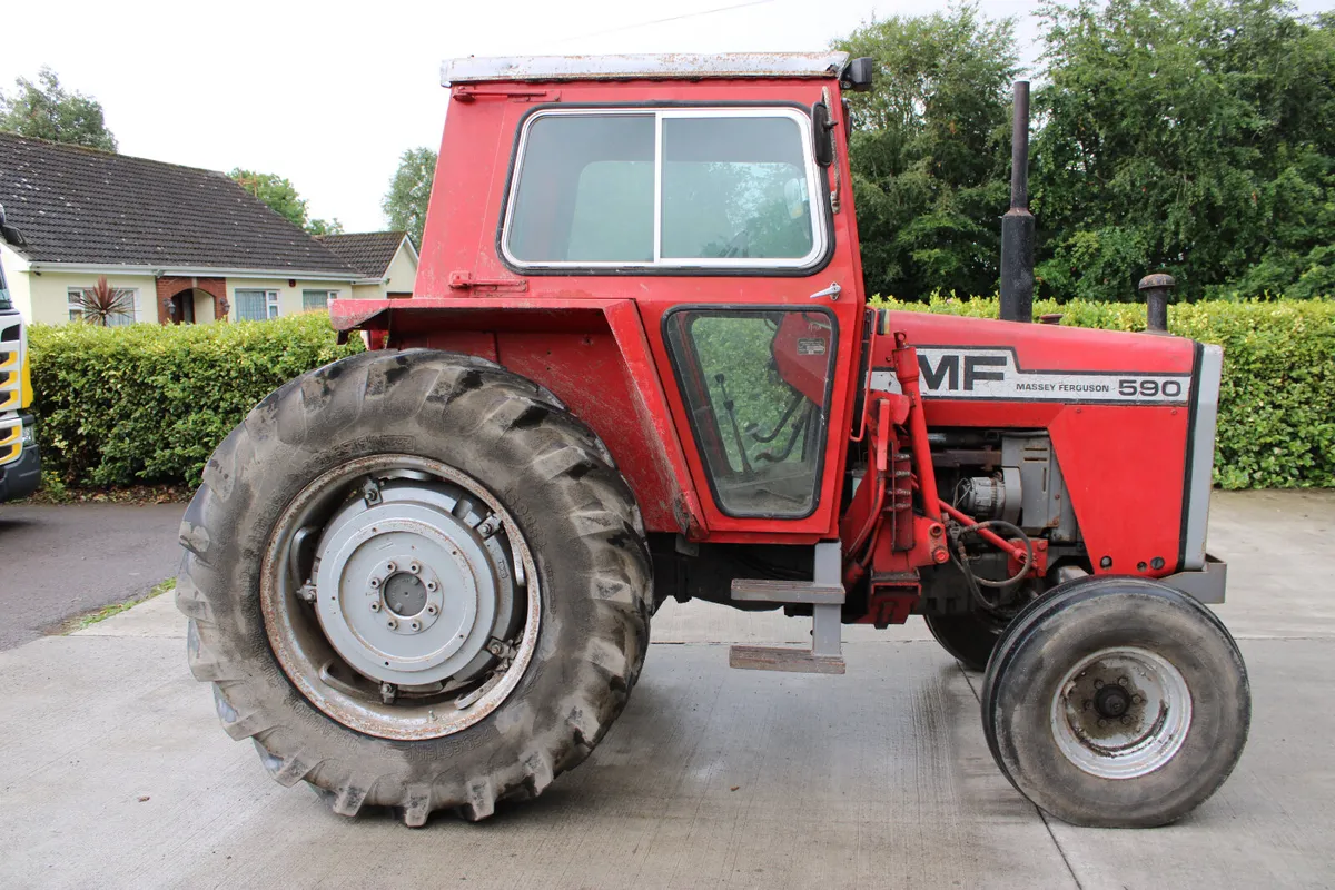 Massey Ferguson 590 - Image 2