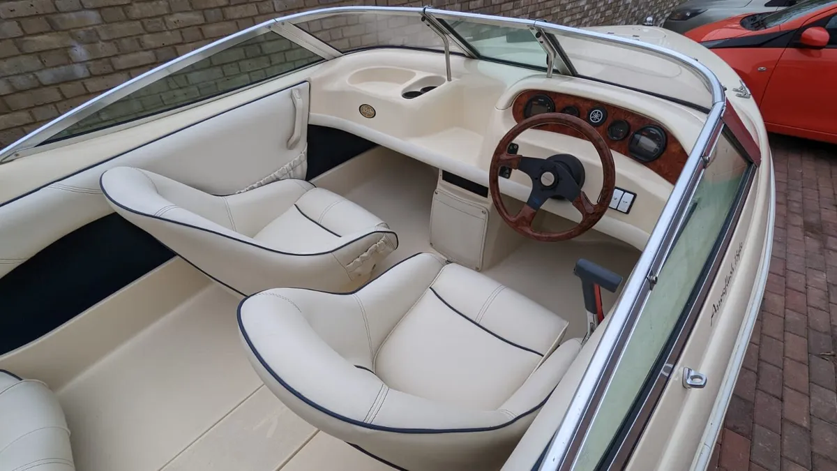 Speedboat - Image 2