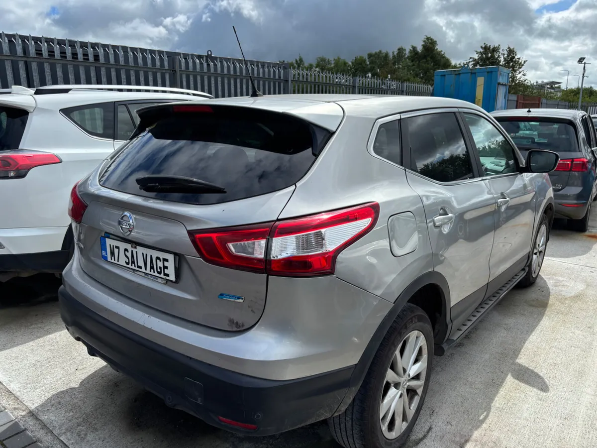 15 Qashqai Diesel no damage 140k miles drive home - Image 3