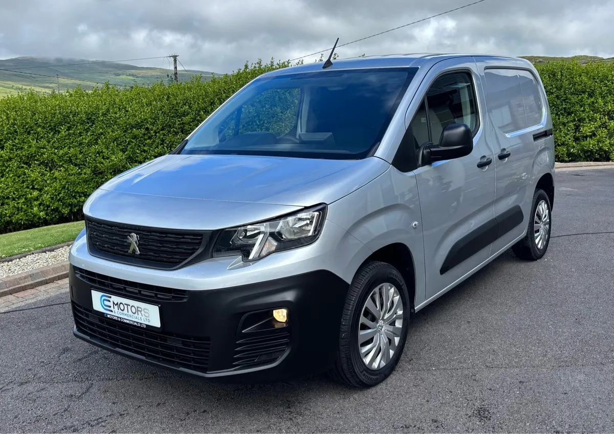** 2021 Peugeot Partner 1.5 1000 Professional ** - Image 1