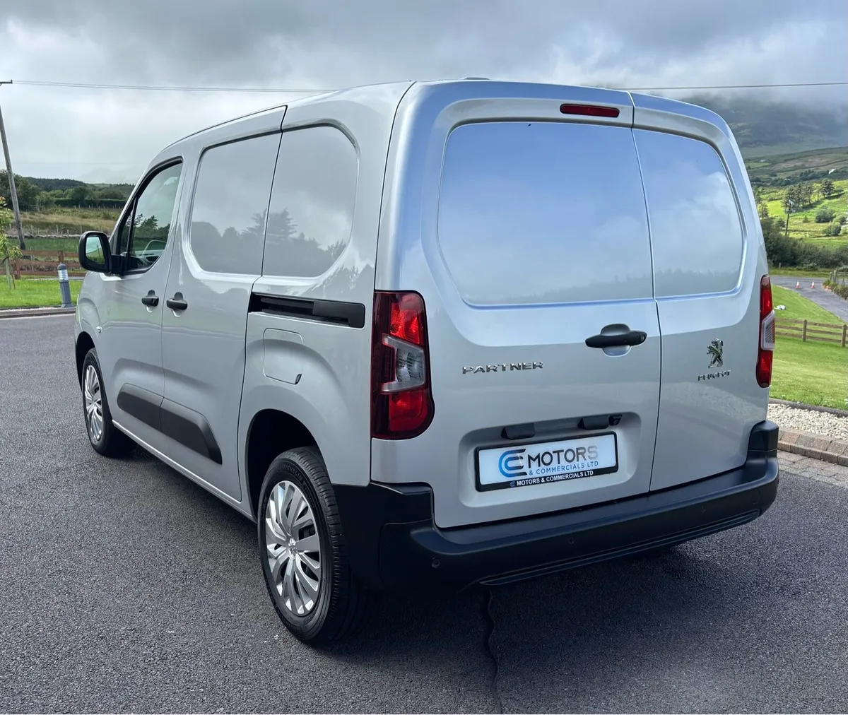 ** 2021 Peugeot Partner 1.5 1000 Professional ** - Image 3
