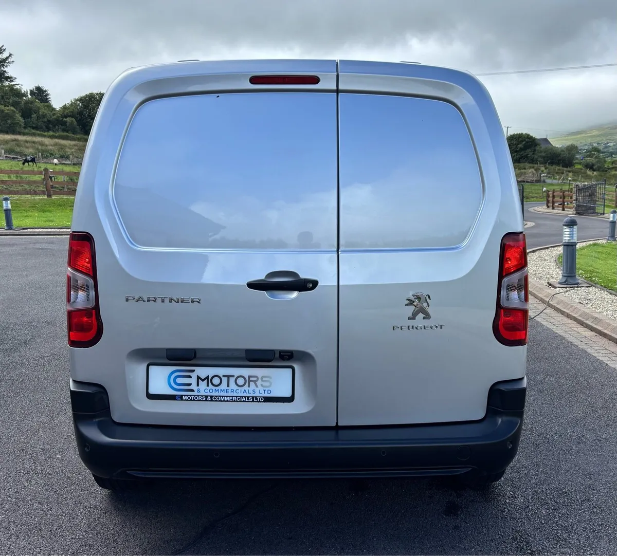 ** 2021 Peugeot Partner 1.5 1000 Professional ** - Image 4