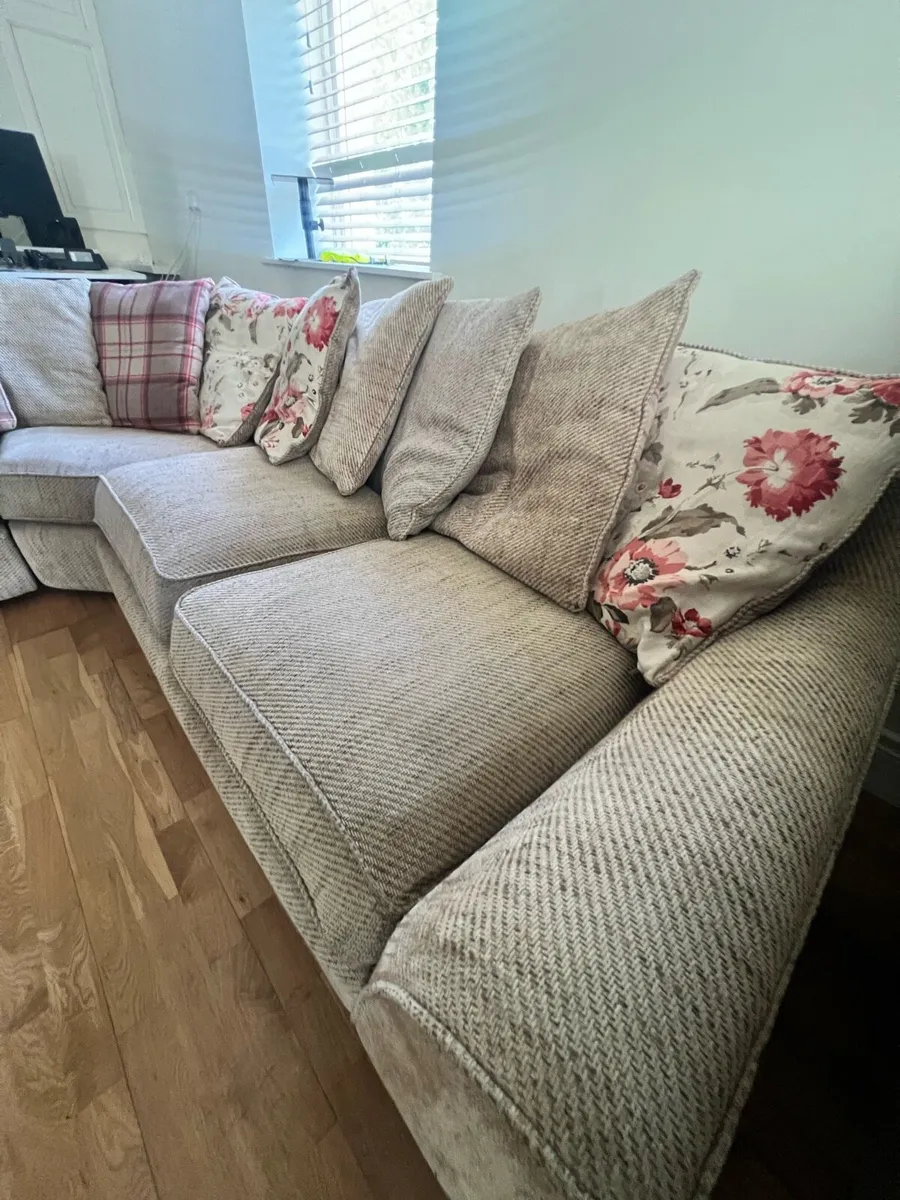L-Shaped Sofa - Image 3