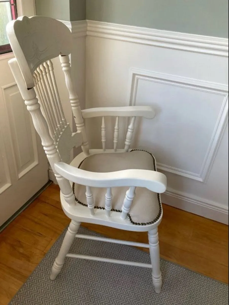 Chairs - Image 3